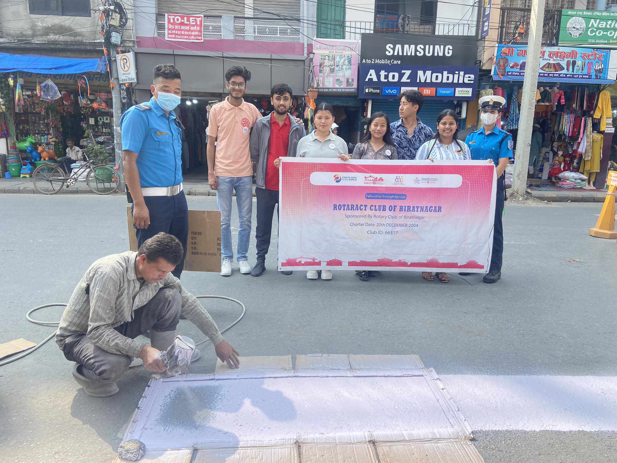 रोट्रयाक्ट विराटनगरकाे अग्रसरतामा जेब्रा क्रसिङ निर्माण कार्यक्रम सम्पन्न