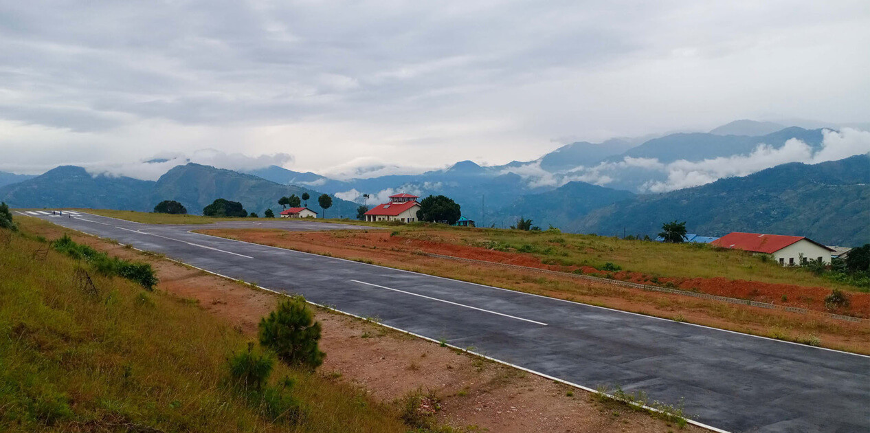 नियमित उडानको पर्खाइमा लामीडाँडा विमानस्थल